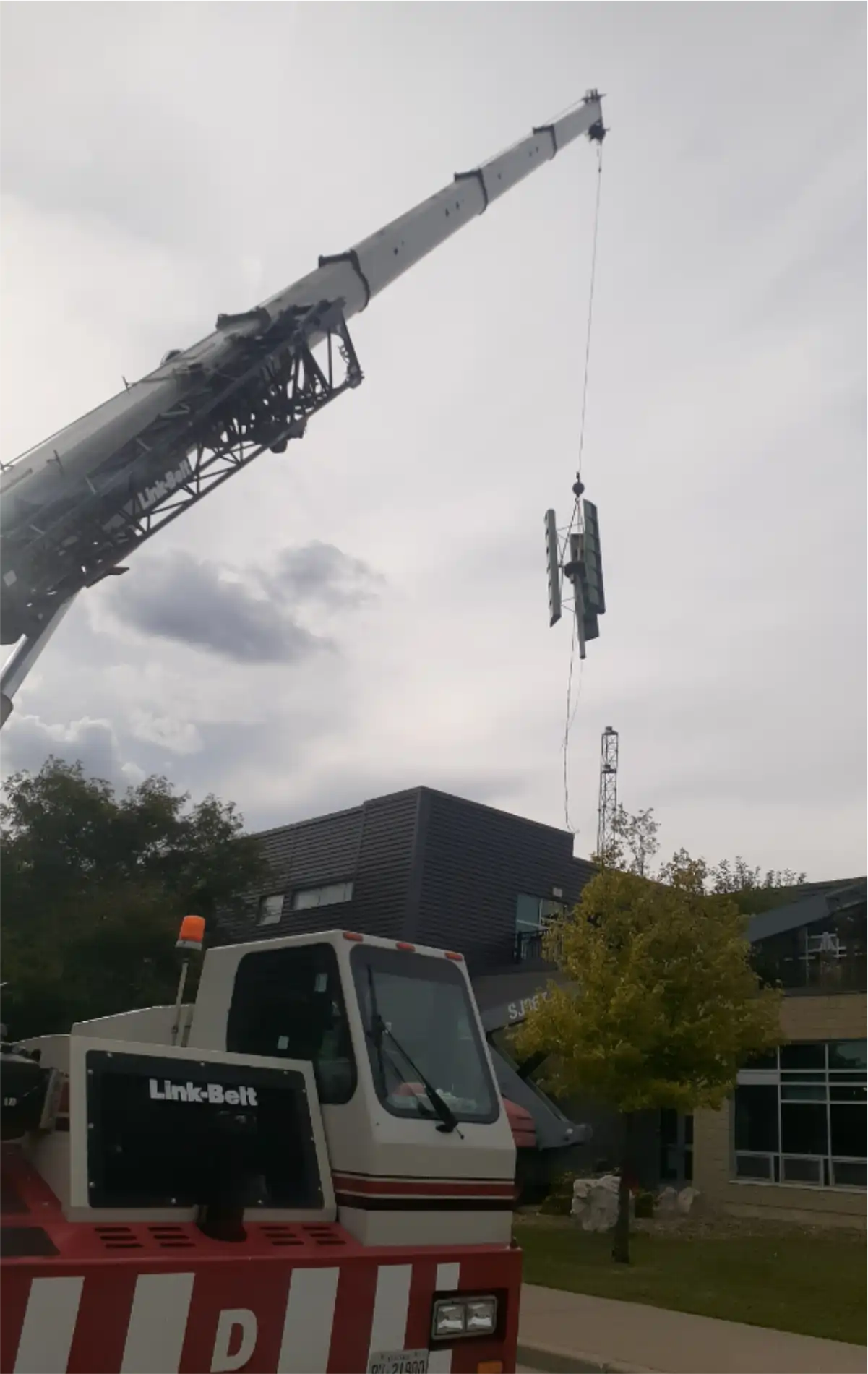 Installation and Relocation Structure